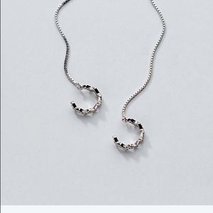A’ROCH Jewelry - ヅ Free with $35 purchaseヅ ⚡️Rhinestomr Ear Cuffs⚡️ A’ROCH Jewelry - ヅ Free with $35 purchaseヅ ⚡️Rhinestomr Ear Cuffs⚡️